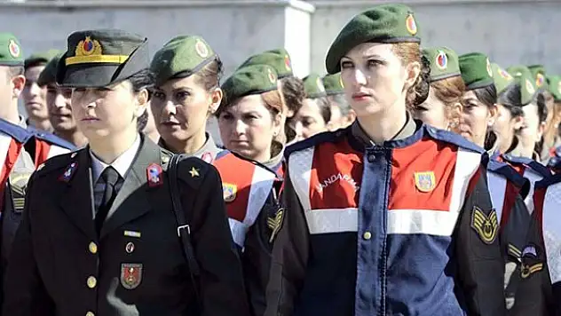 Jandarma ve Sahil Güvenlik'te   başörtü yasağı 4 yıl önce kalktı