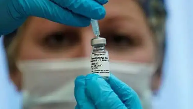 AB'de Rusya'nın aşısını onaylayan ilk ülke