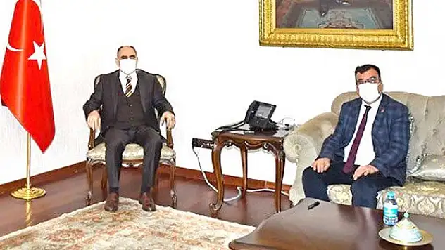 Belediye Başkanları Vali Özkan'ı ziyaret etti