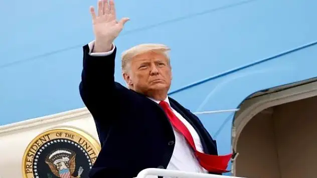 Kongre baskını, Trump'ın adını plazadan da sildiriyor