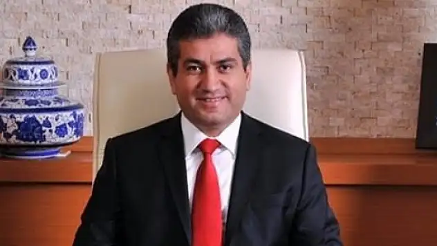 TÜBİTAK eski başkanı Altunbaşak gözaltına alındı