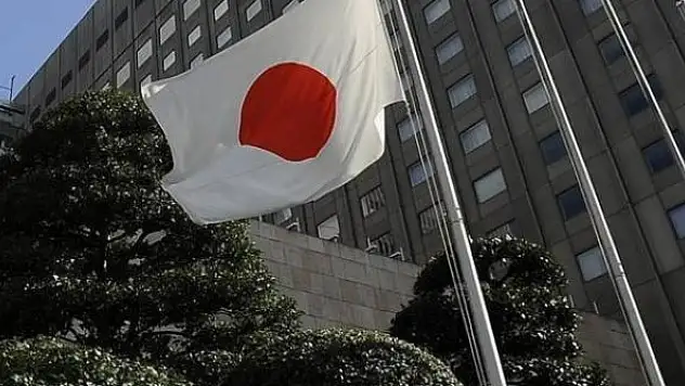 Japonya'da koronavirüse karşı ek bütçe yasalaştı