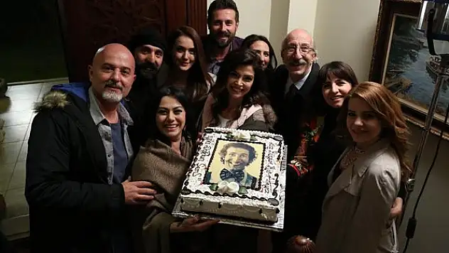 Şemsi İnkaya'ya doğum günü sürprizi