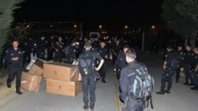 Takviye polis ekipleri İstanbul'a geldi