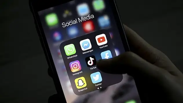 Rusya'da sosyal medya sitelerine yeni kısıtlamalar getirildi