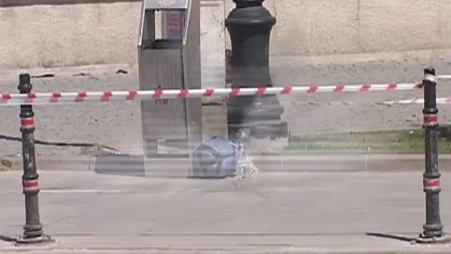 Konya'da şüpheli çanta fünyeyle patlatıldı