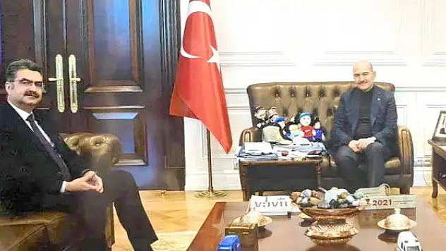 Bakan Soylu Orhan Erdem'i misafir etti