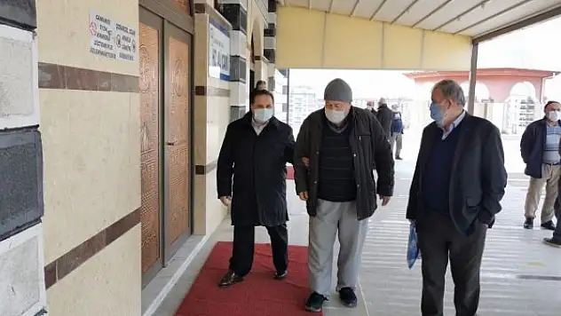 Hacı Ahmet Özdemir  eski dostlarıyla buluştu