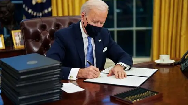 Biden, Trump'ın istihbarat raporlarına erişimini kesti