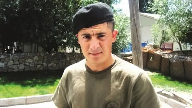 Soru hırsızlarına kırmızı bülten