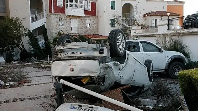 İzmir'de hortumun verdiği hasar gün aydınlanınca ortaya çıktı