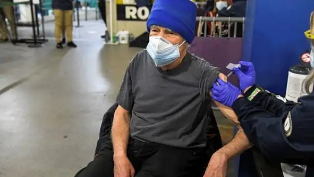 New York'ta 9 binden fazla koronavirüs hastası bakımevlerine geri gönderildi