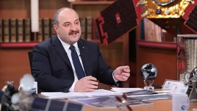 Bakan Varank: Vatandaşlarımız bu işe sahip çıktıklarını gösterdi