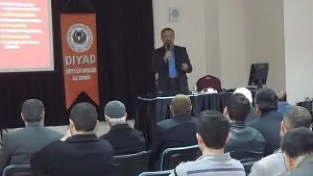 'Aile içi sevgi iletişiminde beş sevgi dili'