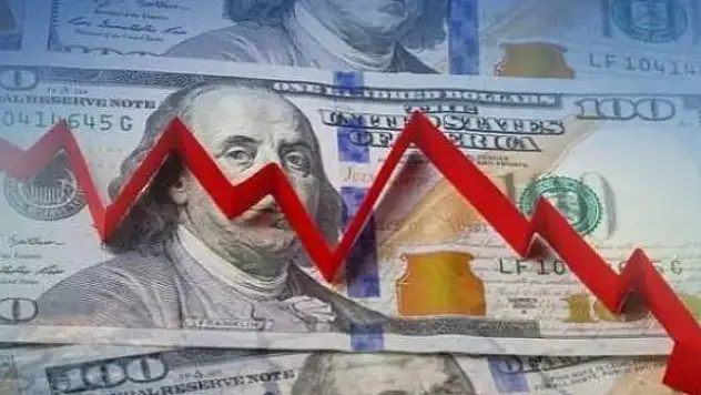 Dolar, 7 TL altını zorluyor