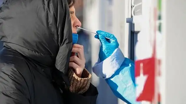 ABD'de milyonlarca hızlı test kiti çöp olmak üzere