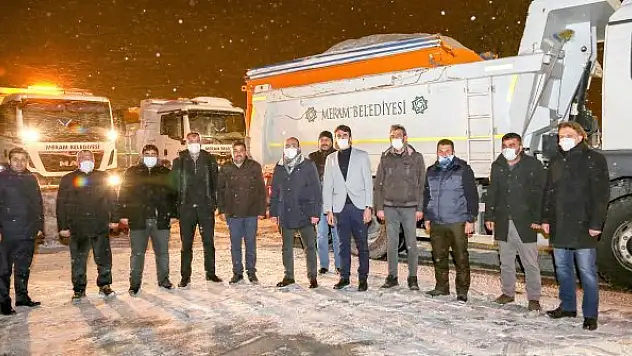 Başkan Kavuş kar nöbetinde