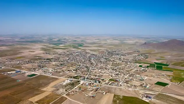 Konya'nın ilçesinde 149 bin 200 metrekare tarla satışa çıktı