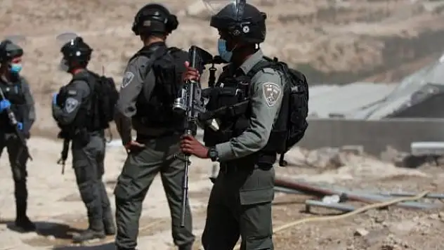 İsrail polisi 5 Filistinliyi gözaltına aldı
