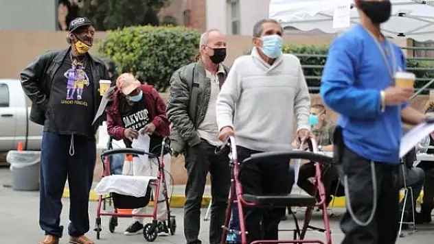 ABD'de koronavirüsten ölenlerin sayısı 505 bini geçti