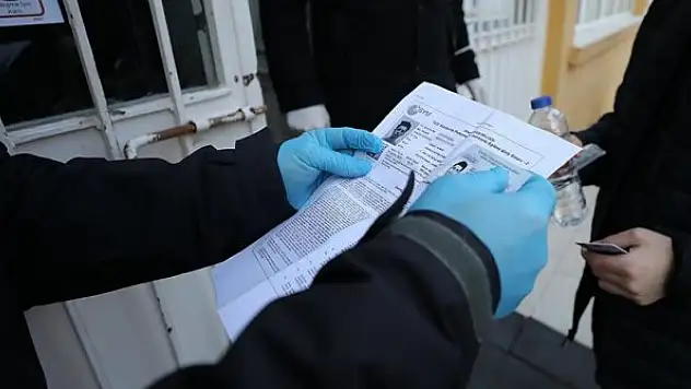 Salgın tedbirleri kapsamında ertelenen ALES yapıldı