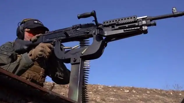 Yerli makineli tüfek SAR 762 MT seri üretime hazır