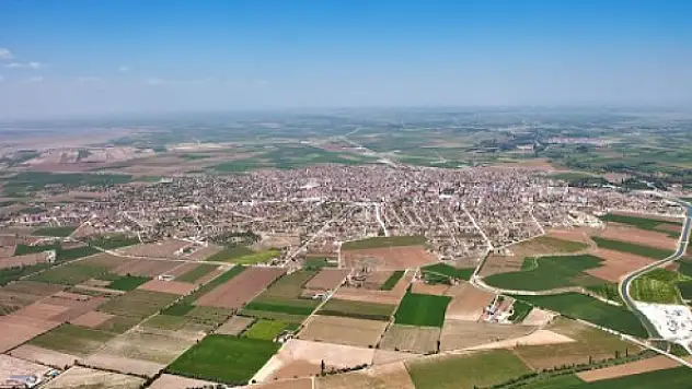 Konya'nın ilçesinde 493 m² arsa üzerindeki tek katlı ev icradan satılığa çıktı