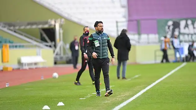 İlhan Palut: Bu oyunla 1 puan normal