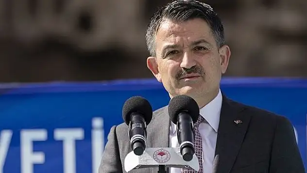 Bakan Pakdemirli: Milletin iradesini yok sayan tüm darbeleri lanetliyorum