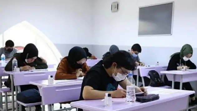 Liselerde yüz yüze sınavlar 8 Mart'ta başlayacak