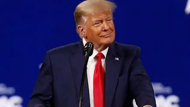 Trump 2024 başkan adaylığına yeşil ışık yaktı