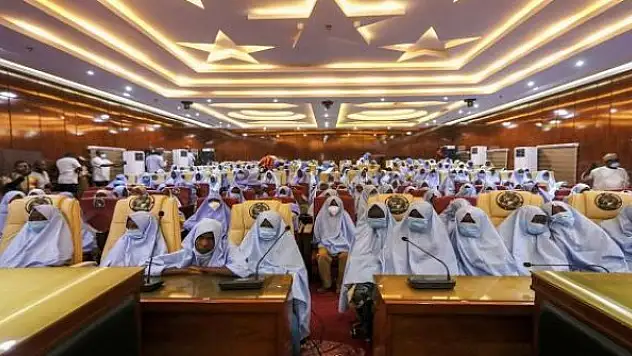 Nijerya'da kaçırılan kız öğrencilerden 279'u kurtarıldı