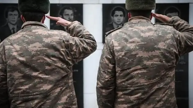 Azerbaycan Dağlık Karabağ'daki savaşta 2 bin 881 şehit verdi