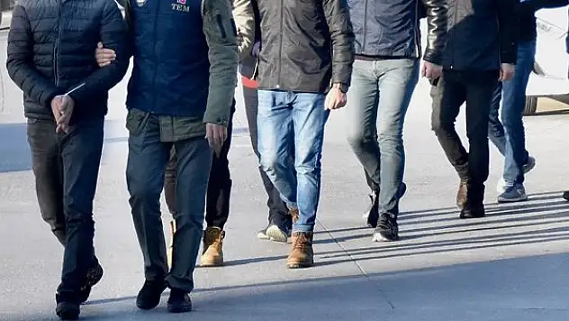 FETÖ'nün 'mahrem yapılanması' soruşturması: 21 gözaltı kararı