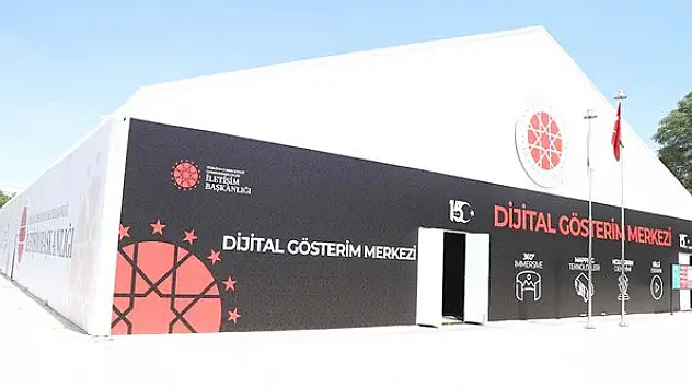 Çanakkale Zaferi Dijital Gösterim Merkezi'nde yaşatılıyor