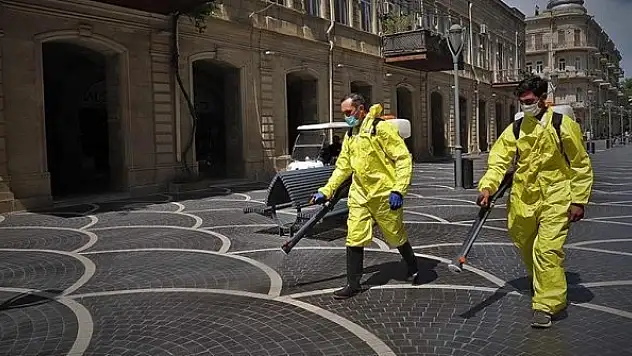 Azerbaycan'da Kovid-19 vakaları 3 ayın ardından yeniden yükselişe geçti