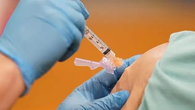 ABD'de COVID-19 aşılamasında 101 milyona ulaşıldı