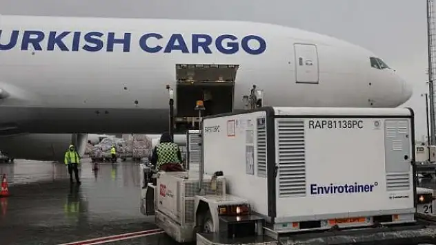 Turkish Cargo, UNICEF'in koronavirüs aşılarını taşıyor