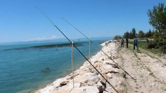 Beyşehirlilerin olta merakı