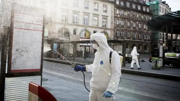 Fransa'da son 24 saatte 333 can kaybı