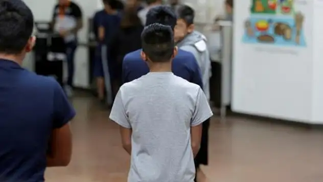 Biden yönetiminden göçmen gençler için ilk adım