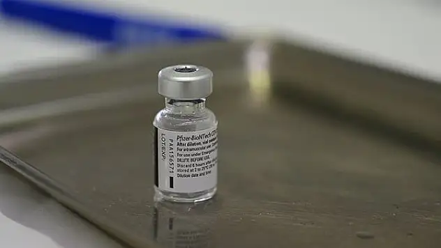 BioNTech-Pfizer AB'ye ikinci çeyrekte 200 milyon dozun üzerinde Kovid-19 aşısı sağlayacak