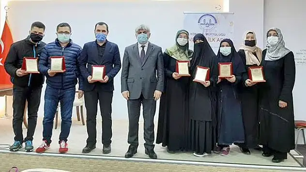 Engelli çiftlere evlilik semineri
