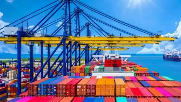 Maske ve aşının ardından 'konteyner savaşı' başladı