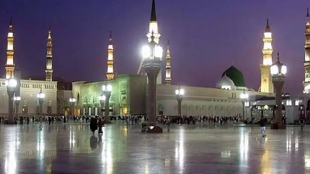 Ramazanda teravih namazları Mescid-i Nebevi'de kılınabilecek