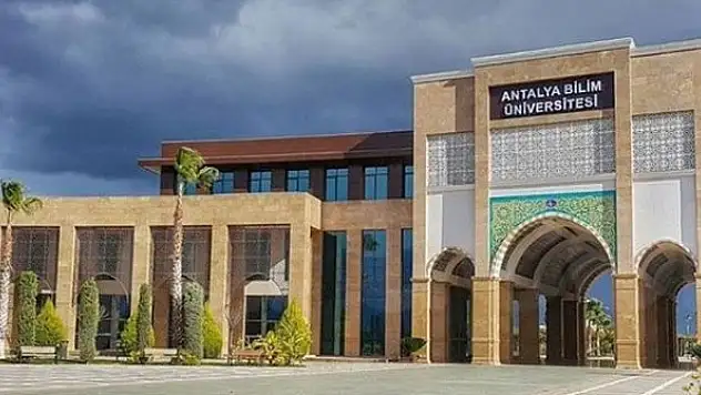 Antalya Bilim Üniversitesi 15 Akademik Personel alıyor