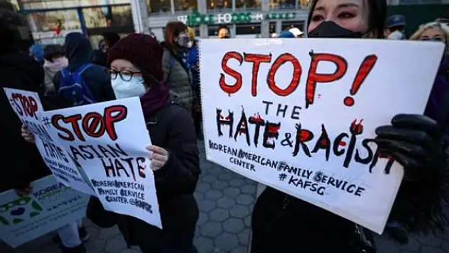 ABD'de Asya kökenlilere karşı artan saldırılara tepki gösterildi