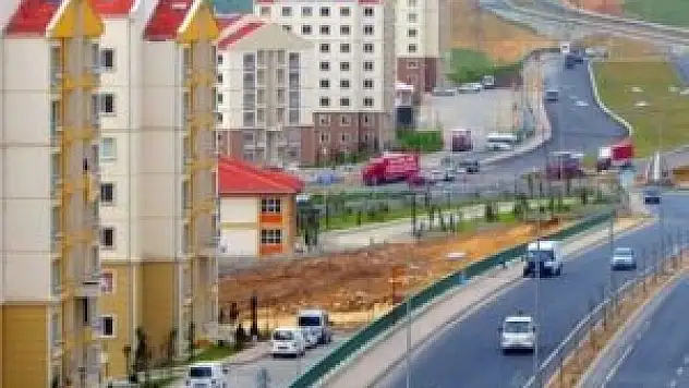 Emekliye 341 lira taksitli ucuz ev geliyor