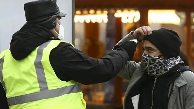 Almanya'da koronavirüs tedbirleri uzatıldı