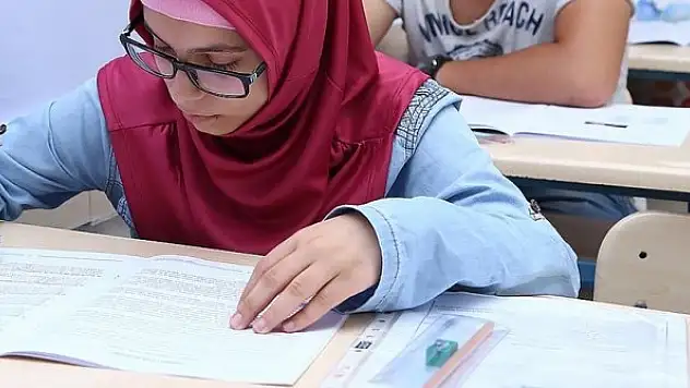 Yunus Emre Enstitüsünün 'Türkçe Yeterlik Sınavı' başvuruları 29 Mart'ta başlayacak